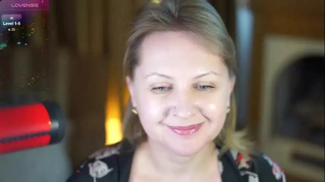 Image 6 of _million_dollarsmile Stream on Chaturbate on 1 month ago
