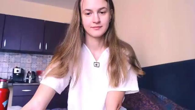 Image 2 of _minnie_boo_ Stream on Chaturbate on 17 months ago