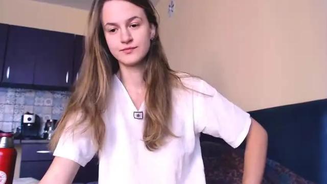 Image 3 of _minnie_boo_ Stream on Chaturbate on 17 months ago