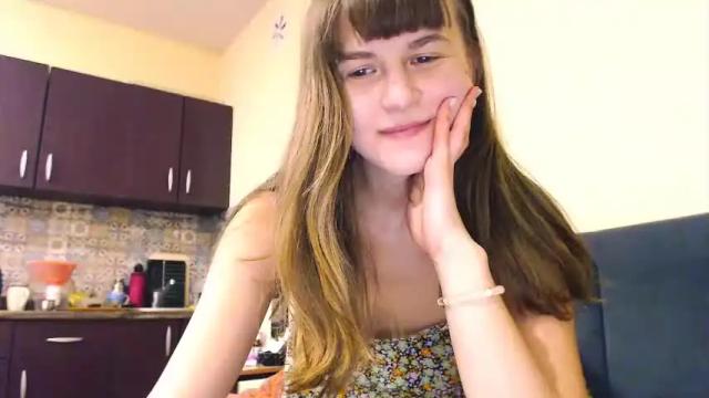 Image 2 of _minnie_boo_ Stream on Chaturbate on 15 months ago
