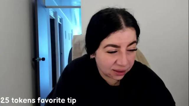Image 4 of _miss_coco_ Stream on Chaturbate on 1 month ago