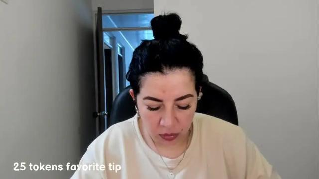 Image 11 of _miss_coco_ Stream on Chaturbate on 25 days ago