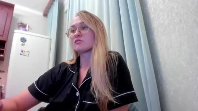 Image 2 of _miss_eva_ Stream on Chaturbate on 2 months ago
