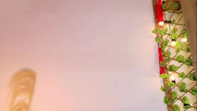 Image 2 of _miss_karoline Stream on Chaturbate on 1 month ago