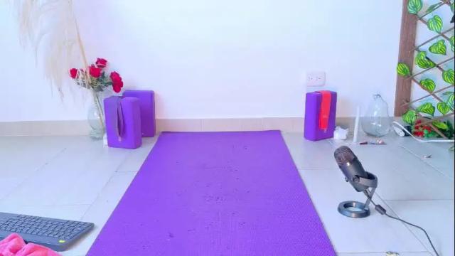 Image 10 of _miss_karoline Stream on Chaturbate on 11 days ago