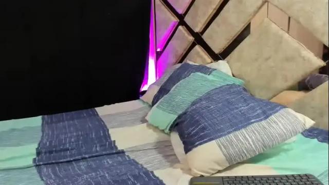 Image 8 of _miss_khloe Stream on Chaturbate on 1 month ago