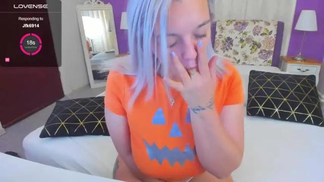 Image 3 of _mistyfox Stream on Chaturbate on 19 months ago