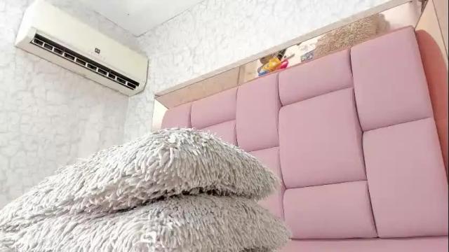 Image 6 of _molly_rosse_ Stream on Chaturbate on 1 month ago