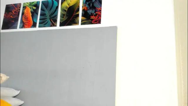 Image 3 of _molly_rosse_ Stream on Chaturbate on 1 month ago