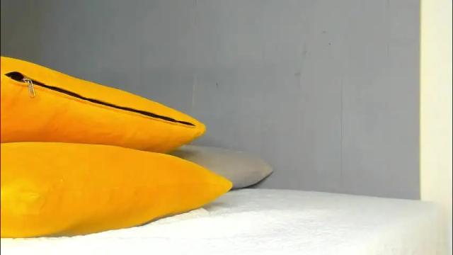 Image 4 of _molly_rosse_ Stream on Chaturbate on 23 days ago