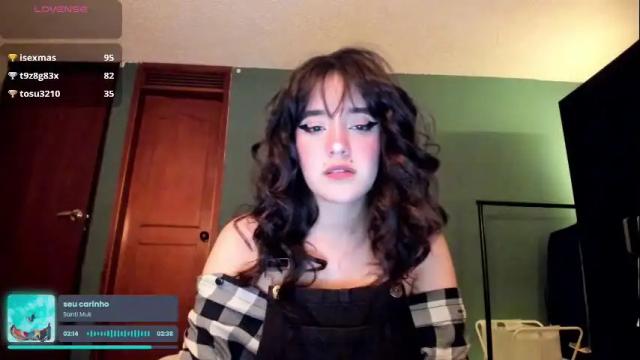 Image 3 of _moon_cake_ Stream on Chaturbate on 3 months ago