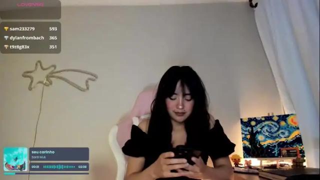 Image 4 of _moon_cake_ Stream on Chaturbate on 3 months ago