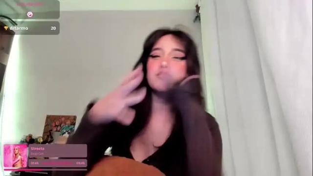 Image 11 of _moon_cake_ Stream on Chaturbate on 2 months ago