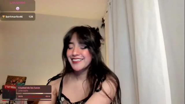 Image 3 of _moon_cake_ Stream on Chaturbate on 2 months ago