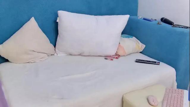 Image 12 of _mooncake Stream on Chaturbate on 24 days ago