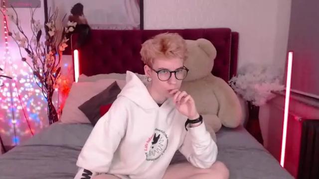 Image 8 of _moonlight_t Stream on Chaturbate on 13 months ago