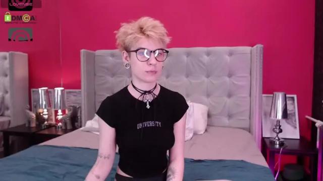 Image 4 of _moonlight_t Stream on Chaturbate on 12 months ago