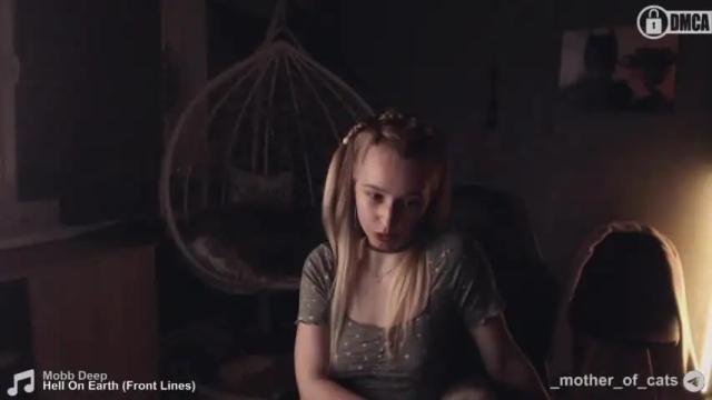 Image 4 of _mother_of_cats Stream on Chaturbate on 14 months ago