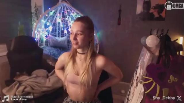 Image 11 of _mother_of_cats Stream on Chaturbate on 14 months ago