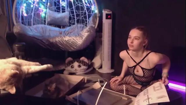 Image 3 of _mother_of_cats Stream on Chaturbate on 2 months ago