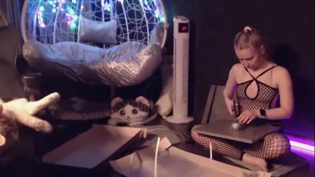 Thumbnail 2, _mother_of_cats's Stream at Chaturbate, 2 months ago