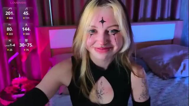 Image 10 of _muffinl Stream on Chaturbate on 11 days ago