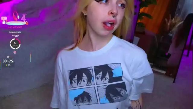 Image 2 of _muffinl Stream on Chaturbate on 1 month ago