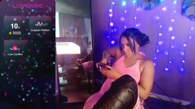 Image 3 of _mya_amor_ Stream on Chaturbate on 14 months ago