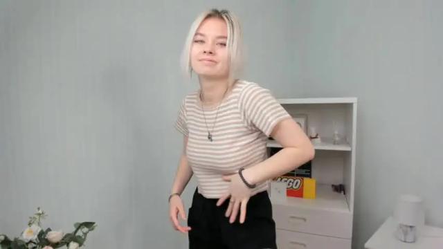 Thumbnail 1, _naked_heart_'s Stream at Chaturbate, 18 months ago