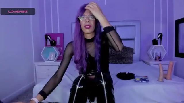 Image 4 of _nicolequeen Stream on Chaturbate on 24 months ago