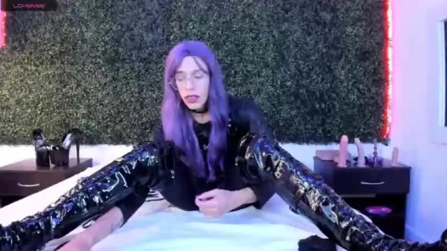 Image 10 of _nicolequeen Stream on Chaturbate on 23 months ago