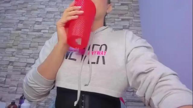 Thumbnail 1, _nicollee's Stream at Chaturbate, 2 months ago
