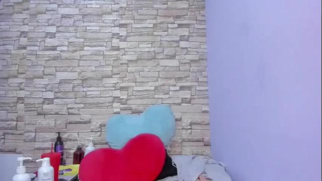 Image 2 of _nicollee Stream on Chaturbate on 2 months ago