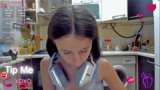 Image 10 of _nika_kik Stream on Chaturbate on 1 month ago