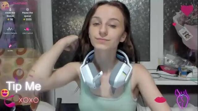 Image 12 of _nika_kik Stream on Chaturbate on 1 month ago