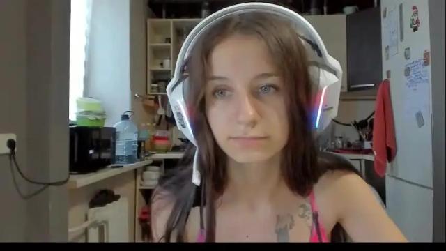 Image 12 of _nika_kik Stream on Chaturbate on 17 days ago