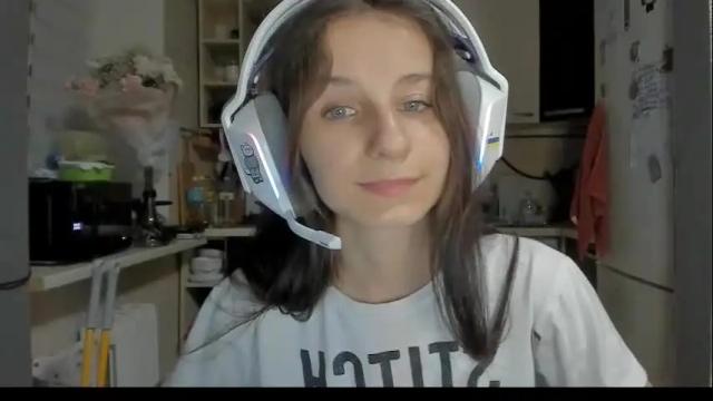Image 10 of _nika_kik Stream on Chaturbate on 15 days ago