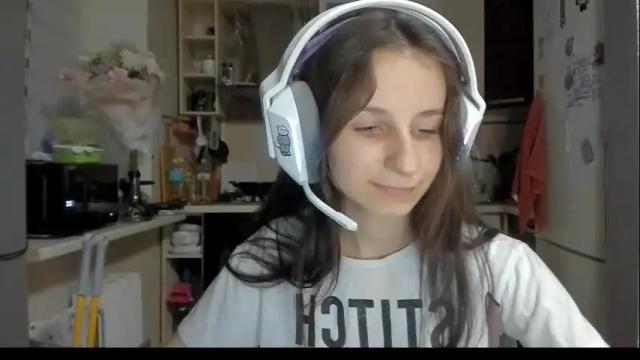Image 12 of _nika_kik Stream on Chaturbate on 15 days ago