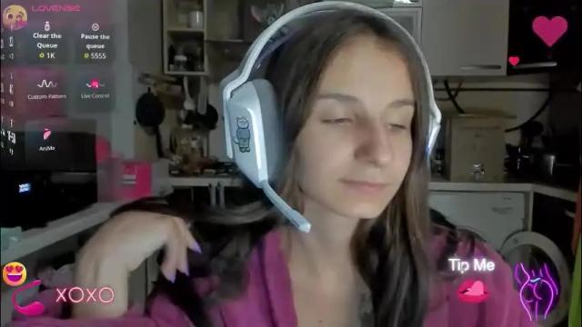 Image 4 of _nika_kik Stream on Chaturbate on 1 month ago