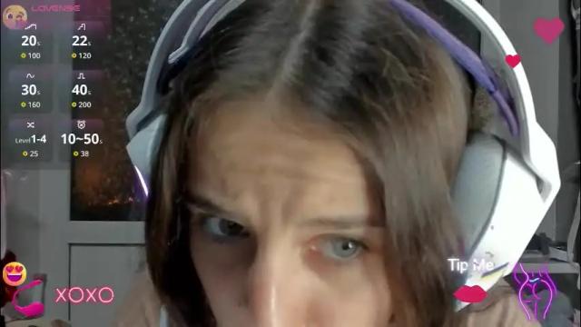 Image 4 of _nika_kik Stream on Chaturbate on 1 month ago