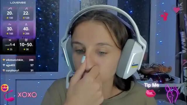 Image 10 of _nika_kik Stream on Chaturbate on 1 month ago