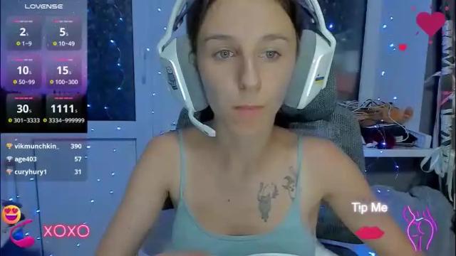 Image 3 of _nika_kik Stream on Chaturbate on 1 month ago
