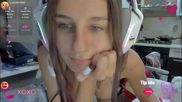 Image 10 of _nika_kik Stream on Chaturbate on 23 days ago