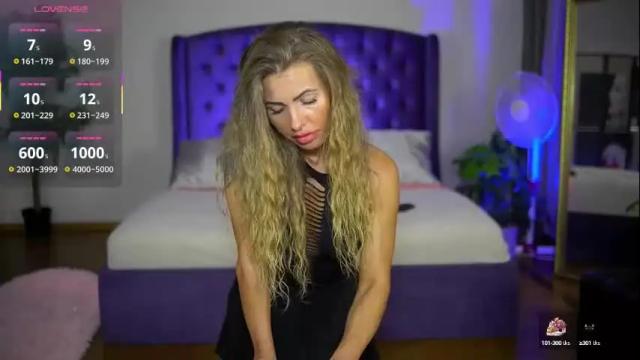 Thumbnail 1, _nikki_moore_'s Stream at Chaturbate, 9 days ago
