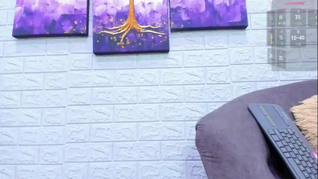 Image 10 of _nina_sweet Stream on Chaturbate on 4 days ago