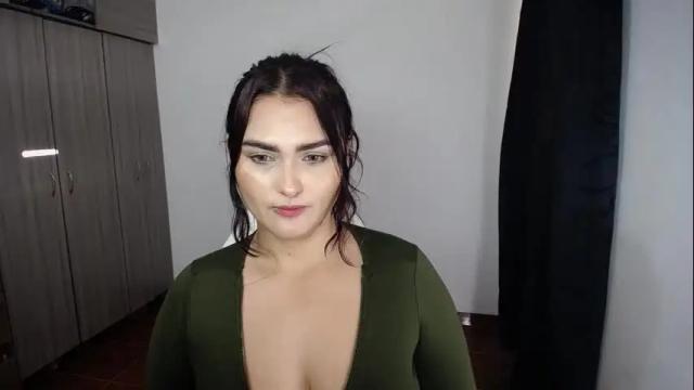 Image 8 of _ninahot Stream on Chaturbate on 12 days ago