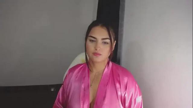 Image 10 of _ninahot Stream on Chaturbate on 15 days ago