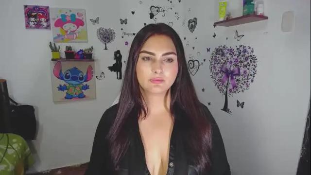 Image 7 of _ninahot Stream on Chaturbate on 4 months ago