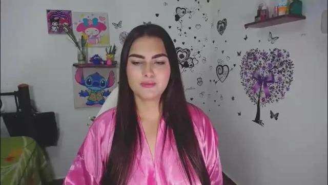 Image 10 of _ninahot Stream on Chaturbate on 3 months ago