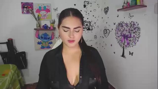 Image 2 of _ninahot Stream on Chaturbate on 2 months ago